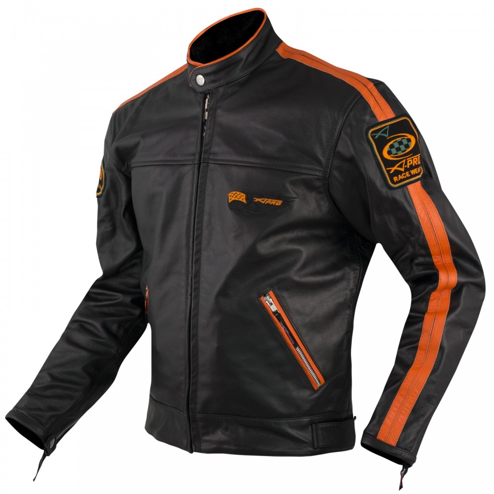 https://abbigliamentoemoto.it/Italia/2492-tm_thickbox_default/giacca-moto-in-pelle-silverstone-orange.jpg